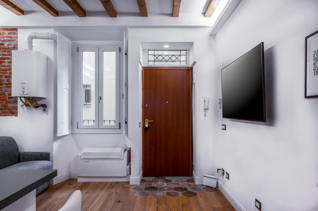 Unique Suite In Milan Center Екстер'єр фото